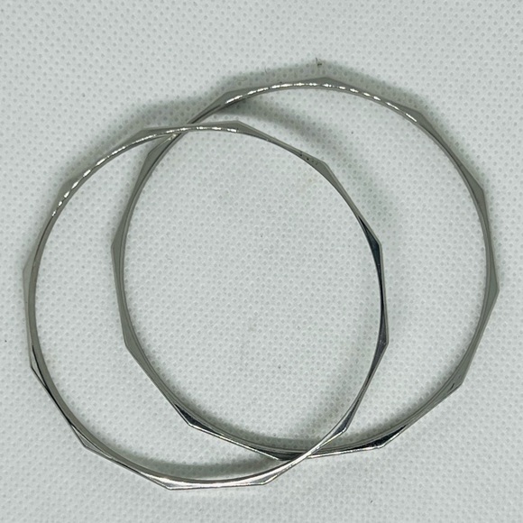 Stainless Steel Bangles 2pcs - Picture 4 of 6